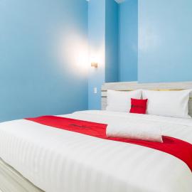 RedDoorz Plus at Sempurna Inn Medan, hotel in Polonia Airport