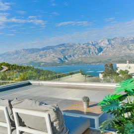 Villa Anna with pool, Zadar County
