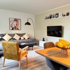Modernes Designer-Apartment für 7 Gäste - 80qm in zentraler Lage, Self-Check-In