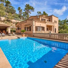 Finca Puig de Sa Figuera, hotel u gradu S'Horta