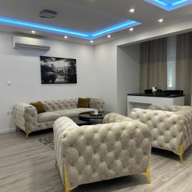 Mo- Luxury Apartment