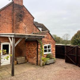 Stone Hill Farm B&B, hotel in Shrawley