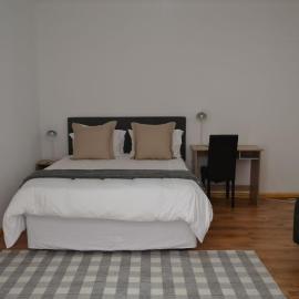 8 Kiaat Suites