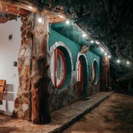Hobbit House - Arieseni, khách sạn ở Arieşeni