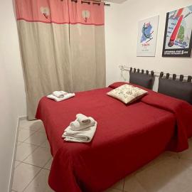 Casa Rossa - Italian Style in Sestriere
