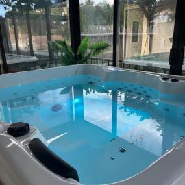Villa avec Spa & Sauna, Évasion, Hotel in Béziers