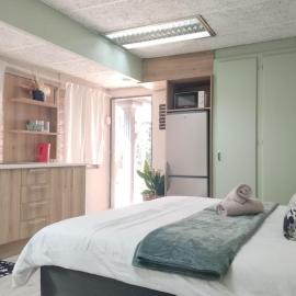 Lesedi Guesthouse Middleburg, hotel Middelburgban