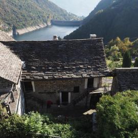 Casa Bruja Tradizionale Rustico Ticinese, hotell sihtkohas Mergoscia