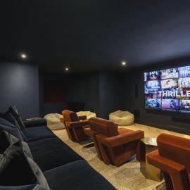 Beaumont Exquisite Lakeland House, Sleeps 10