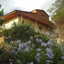 villa 7 personnes 45 mn Barcelone vue sur Montserrat