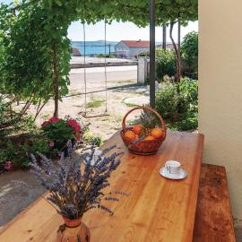 One-Bedroom Apartment In Maslenica