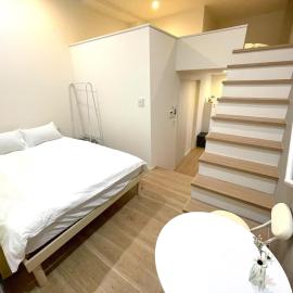 Guesthouse Albatross Self Check-in Hakata, hotel en Fukuoka