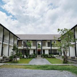 Shanti-Retreat Hotel โรงแรมในปัว
