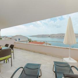 Amazing Apartment In Miskovici, hotel in Miškovići