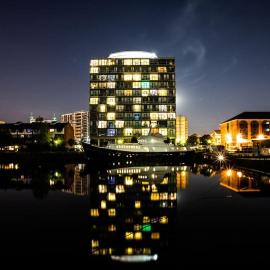 Stunning 130ft Classic Yacht, hotel in Manchester