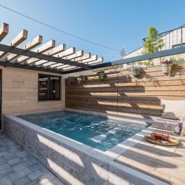 Awesome Home In Privlaka