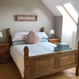 Beautiful one bed apartment in excellent location, hotel a Spiddal