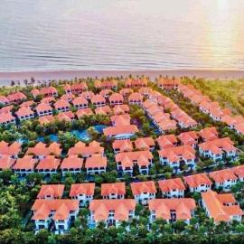 Purama Villas Da Nang Beachfront Resort & Spa
