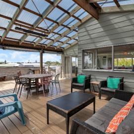 Sea Serenity - Ruakaka Holiday Home, hotel in Ruakaka