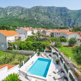 2 Bedroom Amazing Apartment In Dubrovnik