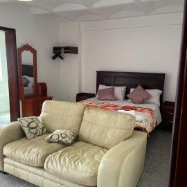 Ingrid's Place - Namugongo, khách sạn ở Namugongo