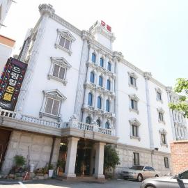 Dreamhill motel, hotel in Gyeongju