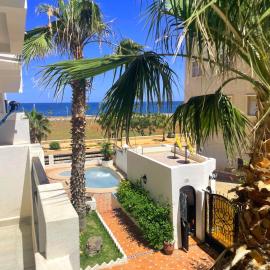 Beach View Apartment Oued Laou, hotel Oued Laou városában