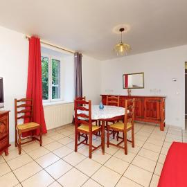 Stunning Apartment In Trouvans With Wifi