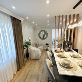 Porcelain Apartment, ξενοδοχείο σε Rădăuţi