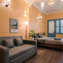 Bridgo Homestay - by Hoan Kiem lake side, hotel in Hanoi