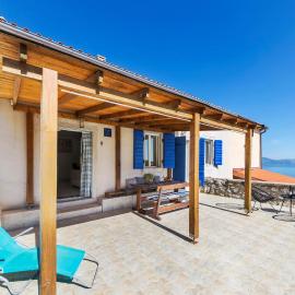 Four-Bedroom Holiday Home Labin With Sea View 08