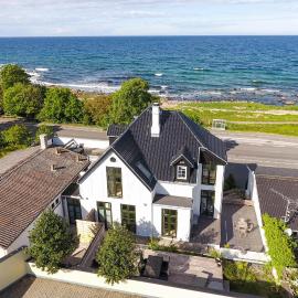 Nice Home In Allinge With Wifi