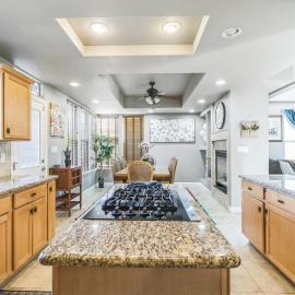 Beautiful Sunsets at 3BR Villa in Reno