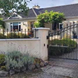The Yoke Apt Peaceful Private Garden views