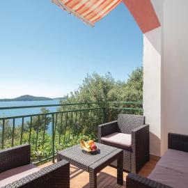 Apartment Korcula-Prizba Croatia, hotel in Blato