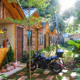 MoCha House, hotelli kohteessa Làng Môn