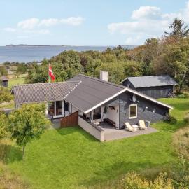 Three-Bedroom Holiday Home In Fur, hotel en Fur