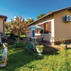 Beautiful Home In Lovran With Wifi, hotel en Lovran