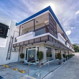 Bumble V Subic Hotel, hotel en Olóngapo
