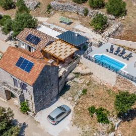 Lovely Home In Smokvica