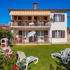 5 Person Apartment Labin Kapelica, viešbutis mieste Raša