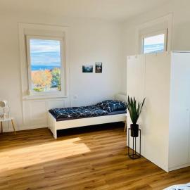 Moderne Monteur- und Ferienwohnung am Plettenberg, hotel en Dotternhausen