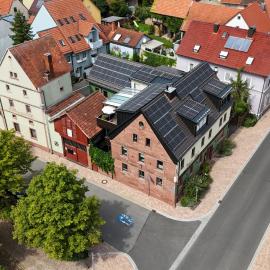 Wirtshaus & Hotel Zur Alten Brauerei Zapf, khách sạn ở Uettingen