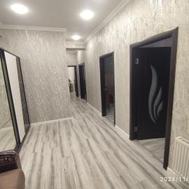3 комнат Центр Города всё рядом, hotel a Xirdalan