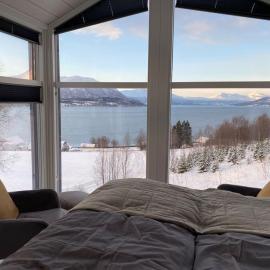 Aurora Lux Stay, hotel in Ytre Tomasjord