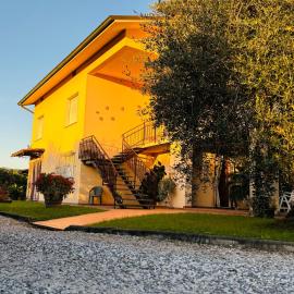 Casa corte degli olivi 2