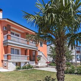 1 Bedroom Cozy Apartment In Labin