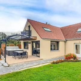 Gorgeous Home In Ledinghem With Sauna