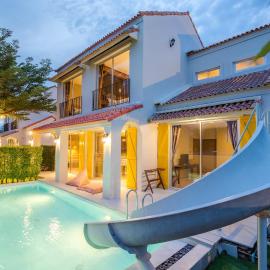 Venice Beach Village Hua Hin Pool Villa، فندق في تشا أم