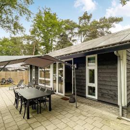 Awesome Home In Meijel With Sauna, hotel in Meijel